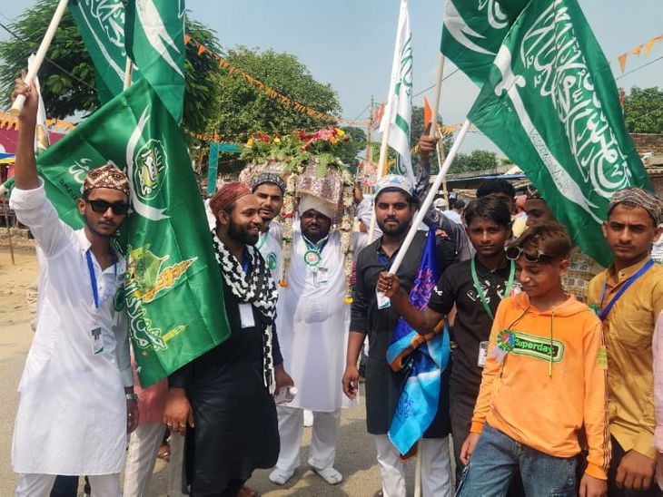 Ghusl Gagar Yatra was taken out in Udwalia Urs