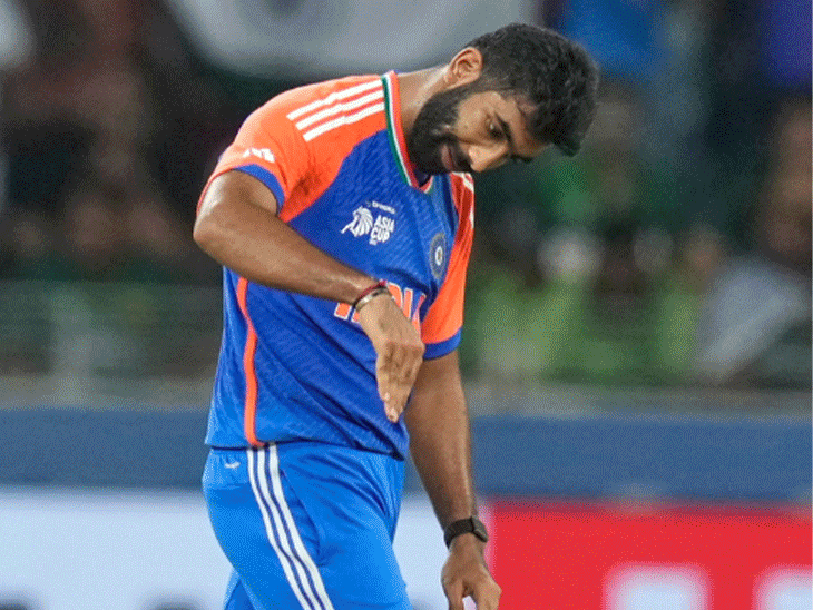 Asia Cup 2025: India Beats Pakistan to Win Title | Top Moments & Photo Gallery | टीम इंडिया ने बिना ट्रॉफी जीत को सेलिब्रेट किया: बुमराह ने दिया रऊफ को प्लेन क्रैश रिप्लाई, 25 तस्वीरों में पूरे एशिया कप का रोमांच