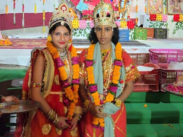 Description of the story of Krishna-Rukmini marriage in Durga Puja ...