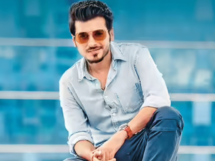 bollywood actor Divyenndu sharma interview rapid fire | ‘आप हमारे पापा बन जाइए’: दिव्येंदु शर्मा ने बताया कि अमिताभ बच्चन से मिलने पर मुन्ना त्रिपाठी का किरदार क्या कहेगा