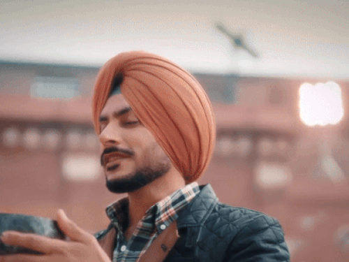 Punjabi singer Jawanda’s condition remains the same Fortis Hospital Rajveer Jawanda Chadigarh | पंजाबी सिंगर राजवीर जवंदा 10वें दिन भी वेंटिलेटर पर: अस्पताल ने मेडिकल बुलेटिन बंद किए; पंजाब पुलिस के पूर्व IG डेढ़ माह बाद वेंटिलेटर से उठ चुके – Chandigarh News
