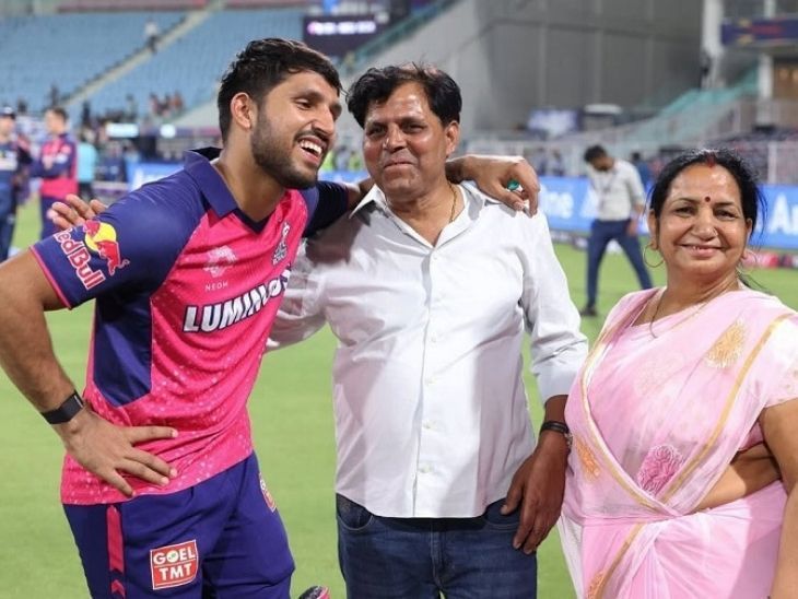 IND Vs WI Test; Dhruv Jurel Father Nem Chand | India Team Playing-11 | जुरेल के पिता बोले- ‘बेटा हर फॉर्मेट के लिए तैयार’: उम्मीद है कि लगातार मेहनत से वनडे टीम में भी जगह बना लेगा
