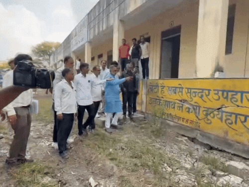 Poorly constructed school building falls into disrepair within 4 years