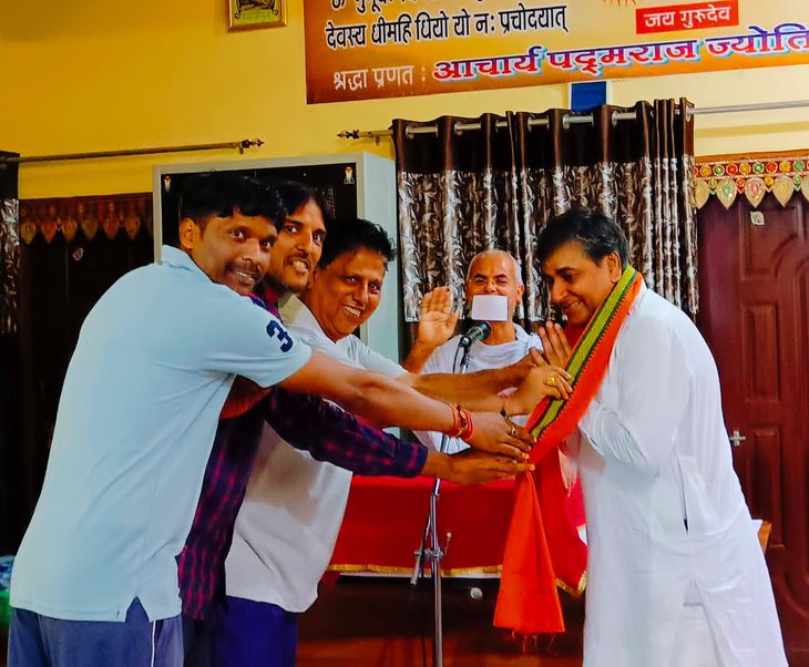 जीवन में हमेशा दो मार्ग होते हैं प्रेय और श्रेय : डॉ. पद्मराज – Simdega News