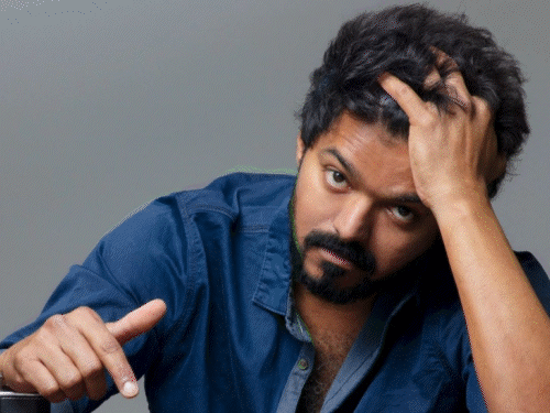 Vijay Thalapathy receives bomb threat | विजय थलापति को बम की धमकी मिली: पुलिस घर पहुंची, कॉल करने वाले ने कहा- एक्टर भविष्य में पब्लिक मीटिंग करेंगे तो बम रखा जाएगा