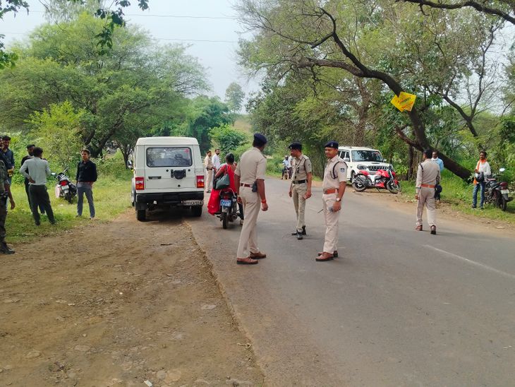 Dindori RTO-police challaned 13 vehicles | डिंडौरी में RTO-पुलिस ने ...