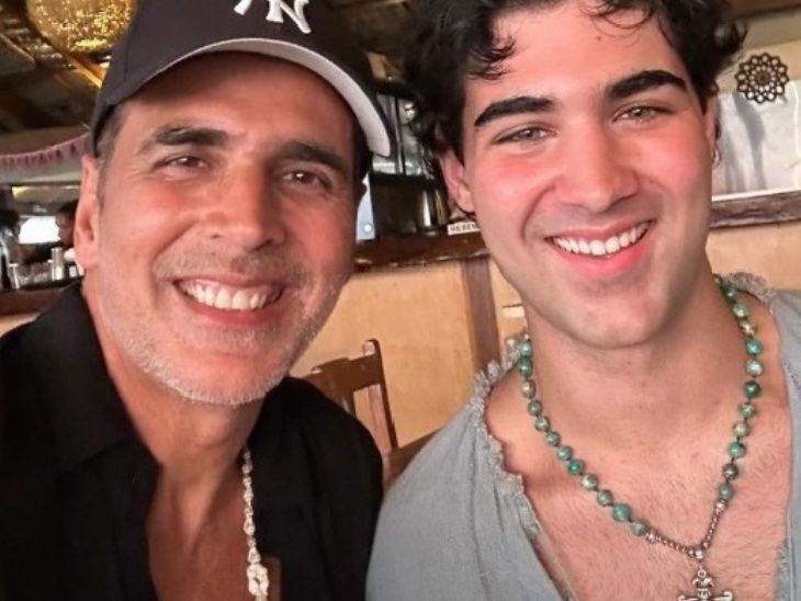 Akshay Kumar’s son secretly recorded the actress in gardden, revealed twinkle khanna | अक्षय कुमार के बेटे ने की एक्ट्रेस की सीक्रेटली रिकॉर्डिंग: घर के गार्डन में ट्विंकल के साथ बैठी रो रही थीं, झाड़ियों से आवाज आने पर पकड़ी चोरी