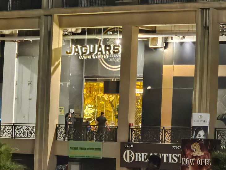 जीरकपुर क्लब में प्रॉपर्टी डीलर से मारपीट:  मैनेजर और बाउंसरों पर हुआ केस, ₹27000 जबरन वसूलने पर हुआ था विवाद – Mohali News