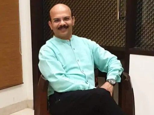 प्रभारी उपायुक्त आबकारी उड़नदस्ता आलोक खरे सस्पेंड:  लोकायुक्त पुलिस ने जब्त की थी करोड़ों की संपत्ति, चालान पेश करने पर हुआ एक्शन – Bhopal News