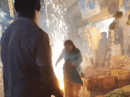 Fire breaks out at a firecracker shop in Uttarkashi | उत्तराकाशी में ...