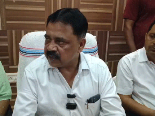 ​​​​​​​झामुमो नहीं लड़ेगा बिहार विस चुनाव:  झारखंड सरकार के मंत्री सुदिव्य कुमार सोनू ने गठबंधन धर्म तोड़ने का लगाया कांग्रेस-राजद पर आरोप – Giridih News