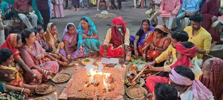 Bengal's Dhol Dhak set the stage on fire, Maa Kali was worshipped with ...
