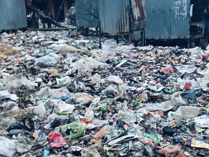 Despite spending lakhs of rupees, garbage remains in the open in ...