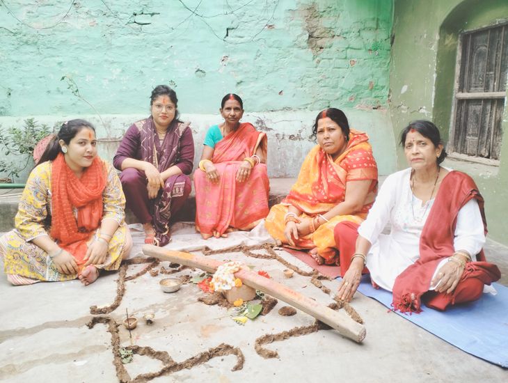 Bhaiya Dooj festival, a symbol of brother-sister love, was celebrated ...