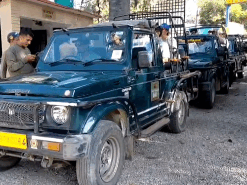 प्रदूषण से बचने दिल्ली-NCR के लोग कॉर्बेट नेशनल पार्क पहुंचे:कॉर्बेट में पर्यटकों की बुकिंग फूल, व्यापारी बोले- कारोबार में उछाल- INA NEWS