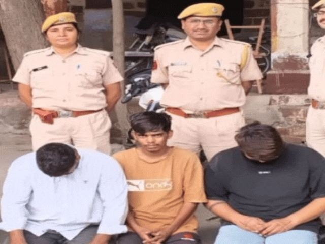 Jewellery theft in the house was revealed | मकान में हुई ज्वैलरी की चोरी का खुलासा: हिस्ट्रीशीटर सहित 4 आरोपी गिरफ्तार, मुंह पर रुमाल बांधकर करते थे चोरी – Jodhpur News Jewellery theft in the house was revealed | मकान में हुई ज्वैलरी की चोरी का खुलासा: हिस्ट्रीशीटर सहित 4 आरोपी गिरफ्तार, मुंह पर रुमाल बांधकर करते थे चोरी – Jodhpur News