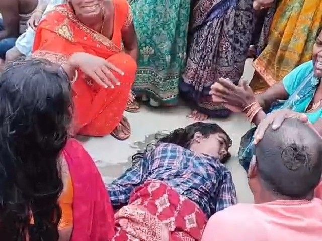 Four girls of the same family died in Hazaribagh.