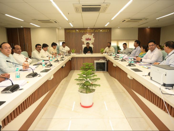 आईडीए स्कीम 172 में पीपीपी मॉडल पर बनाएगा कन्वेंशन सेंटर:  इंदौर मेट्रोपॉलिटन रीजनल डेवलपमेंट एण्ड इन्वेस्टमेंट प्लान का क्षेत्रफल अब 9989.69 वर्ग किमी होगा – Indore News