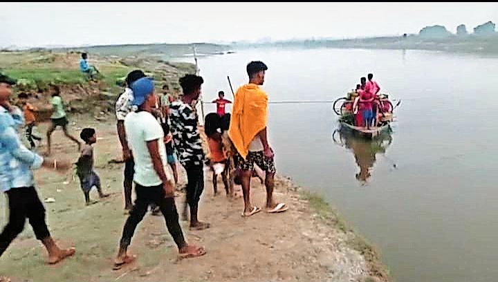 After the Chachari was washed away, boats were the only means of ...