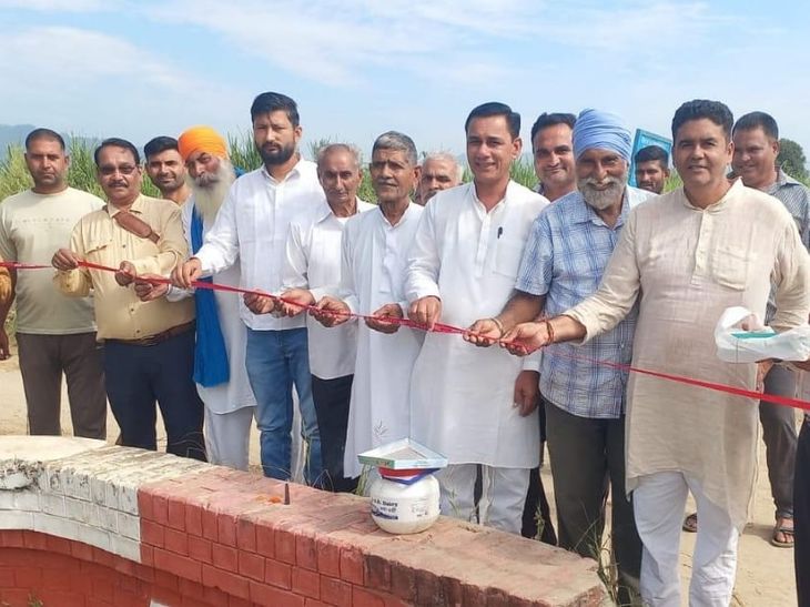 Silt cleaning work started on Rasulpur canal