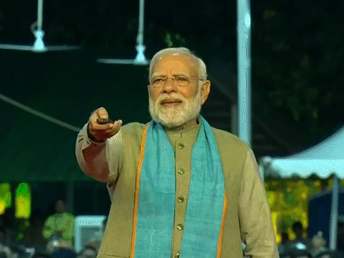 केवडिया में पीएम मोदी ने ई-बसों को हरी झंडी दिखाई:  स्टैच्यू ऑफ यूनिटी परिसर के 1,220 करोड़ के प्रोजेक्ट्स का उद्घाटन-शिलान्यास किया