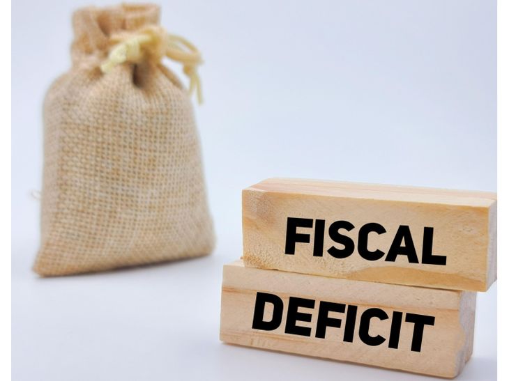 India’s Fiscal Deficit Doubles to ₹4.68 Lakh Crore in First Four Months of FY26 | देश का राजकोषीय घाटा 4 महीनें में 70% बढ़ा: अप्रैल-जुलाई में बढ़कर ₹4.68 लाख करोड़ पहुंचा; इंफ्रास्ट्रक्चर पर खर्च 31% बढ़ा India’s Fiscal Deficit Doubles to ₹4.68 Lakh Crore in First Four Months of FY26 | देश का राजकोषीय घाटा 4 महीनें में 70% बढ़ा: अप्रैल-जुलाई में बढ़कर ₹4.68 लाख करोड़ पहुंचा; इंफ्रास्ट्रक्चर पर खर्च 31% बढ़ा