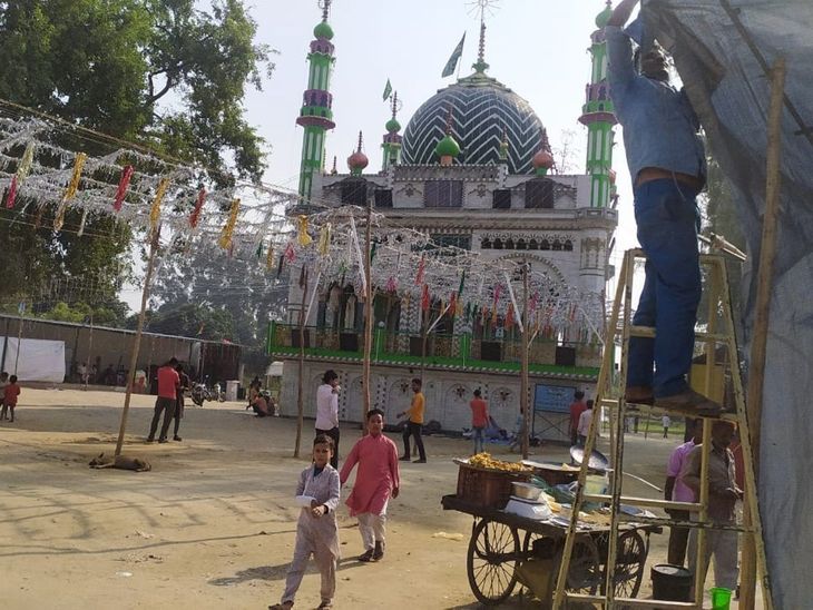 Six-day Urs at Bhure Shah Dargah in Rampur | रामपुर में भूरे शाह दरगाह ...