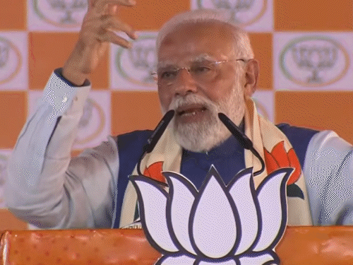 Prime Minister Modi's massive public rally in Arrah | मोदी बोले-धमाका  पाकिस्तान में हुआ, नींद गांधी परिवार की उड़ी: आरा में PM ने कहा- जंगलराज  में ज्यादा वेतन मतलब RJD ...