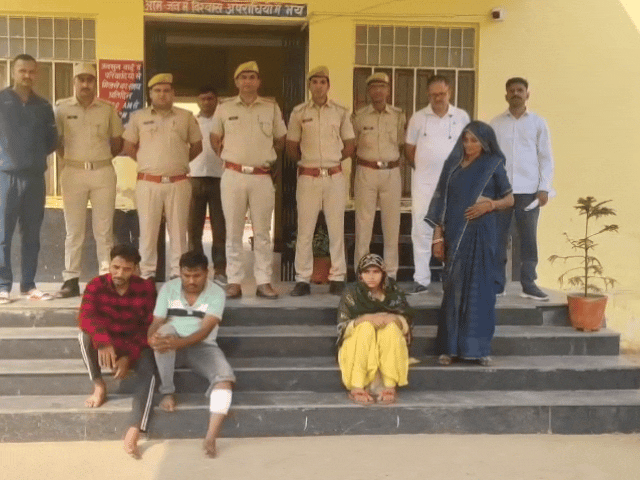 2 lakhs cheated by honey trapping/Bharatpur/Deeg/Kaithwada/Hani Trap/2 Lakh/Arrest/ASP Mahesh Meena | हनी ट्रैप फंसा कर 2 लाख ठगे: लड़की के साथ जंगल में खींचे फोटो, प्रेम प्रसंग में फंसाती थी लड़की, जंगल में बनाती थी अवैध संबंध – Bharatpur News