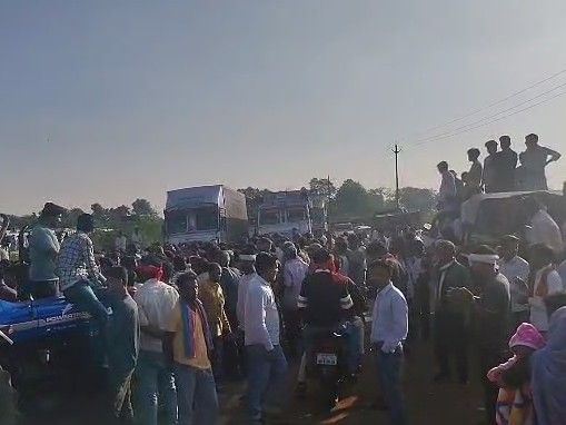 Maize prices are low, NH-46 blocked for four hours
