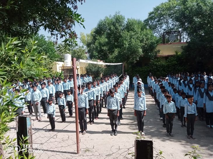 150 years of Vande Mataram completed | वंदे मातरम के 150 वर्ष पूर्ण: हजारों छात्रों ने किया सामूहिक गायन – Salumber News