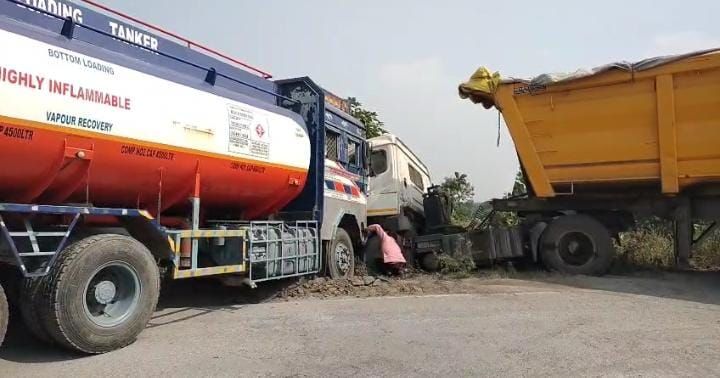 Tanker and trailer stranded after collision, queue of vehicles on the ...