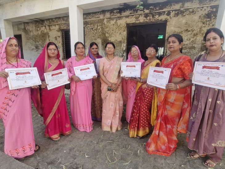 12 Anganwadi workers honored in Itwa