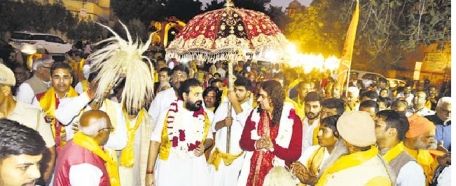 Chhappan Bhog and Dandiya Raas; Procession in the fort, welcome at various places | छप्पन भोग और डांडिया रास; परकोटे में निकली शोभायात्रा, जगह-जगह स्वागत – Jaipur News