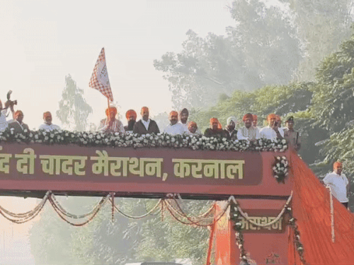 करनाल में हिंद की चादर मैराथन में दौडे़ युवा:  केंद्रीय मंत्री मनोहरलाल ने दिखाई ​झंडी, वोट चोरी मामले पर बोले- हौवा खड़ा किया जा रहा – Karnal News