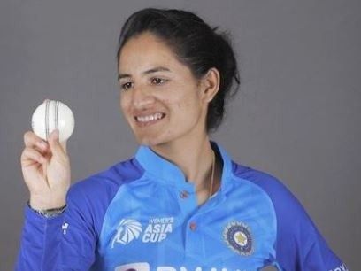 हिमाचल विश्व क्रिकेट चैंपियन रेणुका ठाकुर आज लौटेंगी घर: शिमला पहुंचते ही मां हाटेश्वरी के करेंगी दर्शन, प्रबंधन और परिवार ने की जोरदार स्वागत की तैयारी – शिमला समाचार