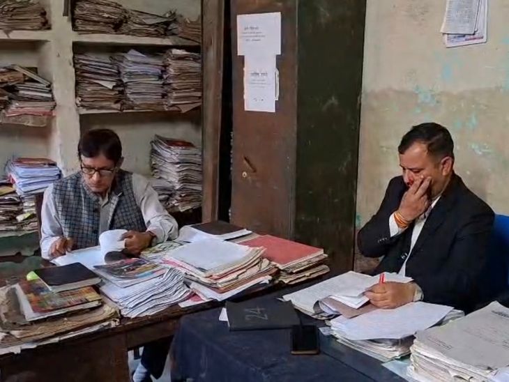 Man sentenced to 10 years in jail for attacking police | पुलिस पर हमले के आरोपी को 10 साल की जेल: 5 आरोपी फरार घोषित, घेराबंदी करने पर पुलिस टीम पर की थी फायरिंग – Dholpur News