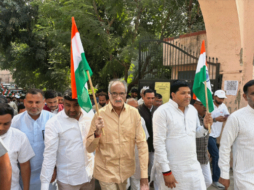 ‘Sardar@150’ Unity March in Kotputli | कोटपूतली में ‘सरदार@150’ यूनिटी मार्च: सांसद राव राजेंद्र सिंह ने पदयात्रा कर दिया एकता का संदेश, जगह-जगह स्वागत – Kotputli-Behror News