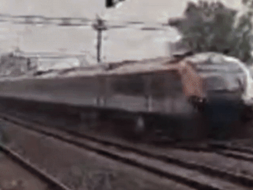 Rajasthan Kota Vande Bharat Sleeper Train Kota Railway Division High Speed ​​Track Ran at 180 Speed ​​Mission Raftar Swadeshi India RDSO Expert | लोडेड के बाद एम्प्टी रेक पर भी सफल: वंदे भारत स्लीपर ने कोटा में पास किया हाई-स्पीड टेस्ट,मिशन रफ्तार की ओर बड़ा कदम – Kota News