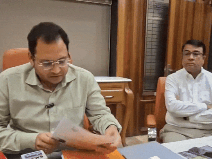 UDA Udaipur will give report to police on encroachment on government land in Savina Kheda, Udaipur. | सरकारी जमीन पर प्लॉट बेचने वालों से अब पुलिस पूछेगी: UDA कमिश्नर बोले सविना खेड़ा किसी का घर नहीं उजाड़ा, खरीदारों में सरकारी कर्मचारी भी शामिल – Udaipur News