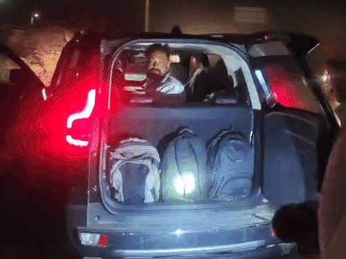 दिल्ली धमाके के बाद जैसलमेर में अलर्ट:सीमावर्ती जिले में सुरक्षा बढ़ाई गई, हर गाड़ी की हो रही गहन जांच- INA NEWS