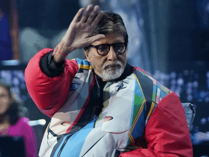 धर्मेंद्र से मिलने के बाद अमिताभ बच्चन की भावुक पोस्ट:कहा- इंसान ही इंसान के साथ अन्याय करे, तो किससे शिकायत करें; 12 नवंबर को डिस्चार्ज हुए धर्मेंद्र