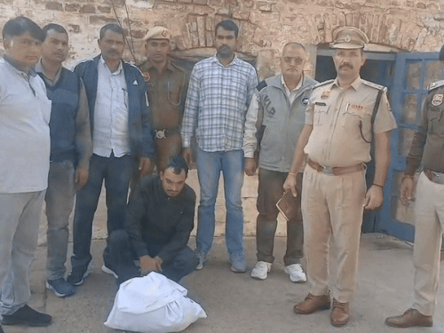 अंबाला रेलवे स्टेशन पर 15 लाख का चरस बरामद:CIA ने नशा तस्कर को पकड़ा, मनाली से दिल्ली भेजी जानी थी खेप- INA NEWS