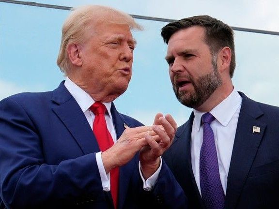 अमेरिकी उपराष्ट्रपति बोले- सस्ते विदेशी नौकरों की जरूरत नहीं:इनपर निर्भर होने से बचना चाहिए; राष्ट्रपति बोले थे- टैलेंट की कमी, स्किल्ड लोगों की जरूरत