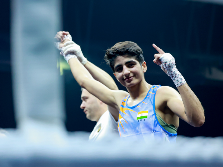 बॉक्सिंग वर्ल्ड कप फाइनल में भारत के चार पदक सुरक्षित: मीनाक्षी, प्रीति, अंकुश फंगल और नरेंद्र बेरवाल ने अपने-अपने मुकाबले जीतकर सेमीफाइनल में जगह पक्की कर ली।