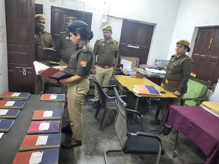 Assistant Superintendent of Police inspected the police station in Banda.