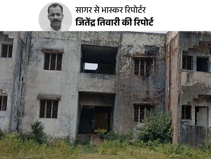 जहां पुलिस रहने से डरती है, भास्कर ने बिताई रात:  पुलिस के लिए बने क्वार्टर 22 साल से खाली पड़े, लोग बोले- यहां भूतों का वास, इसलिए खंडहर – Sagar News