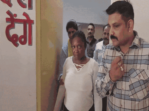 ड्रग्स तस्कर अफ्रीकन युवती का पासपोर्ट जाली निकला:  इंदौर में जिस युवक को ड्रग्स सप्लाय करने आई थी, वह फरार; नहीं मिली ट्रैवल हिस्ट्री – Indore News