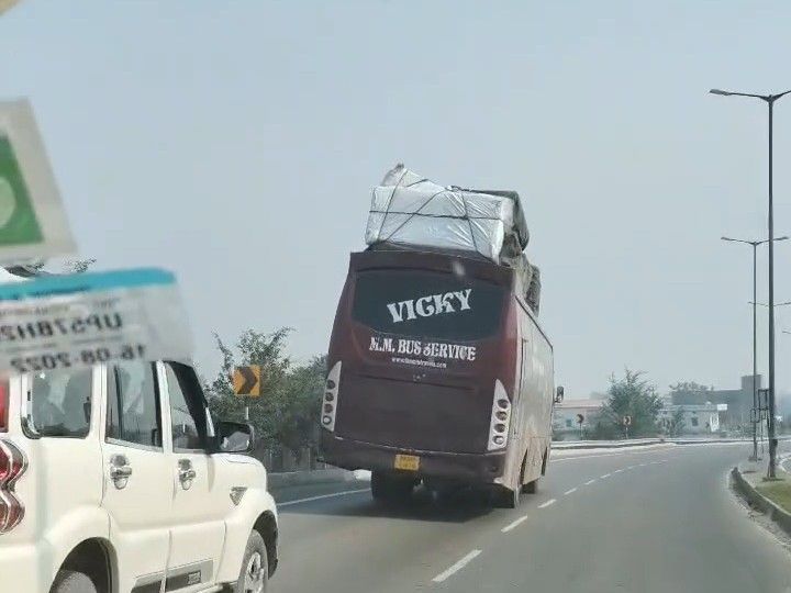 Delhi-Bihar buses on NH-28 overloaded, speeding