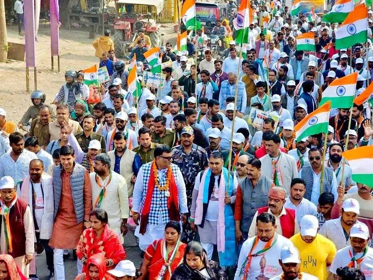Unity march in Bilhaur, thousands of people showed solidarity